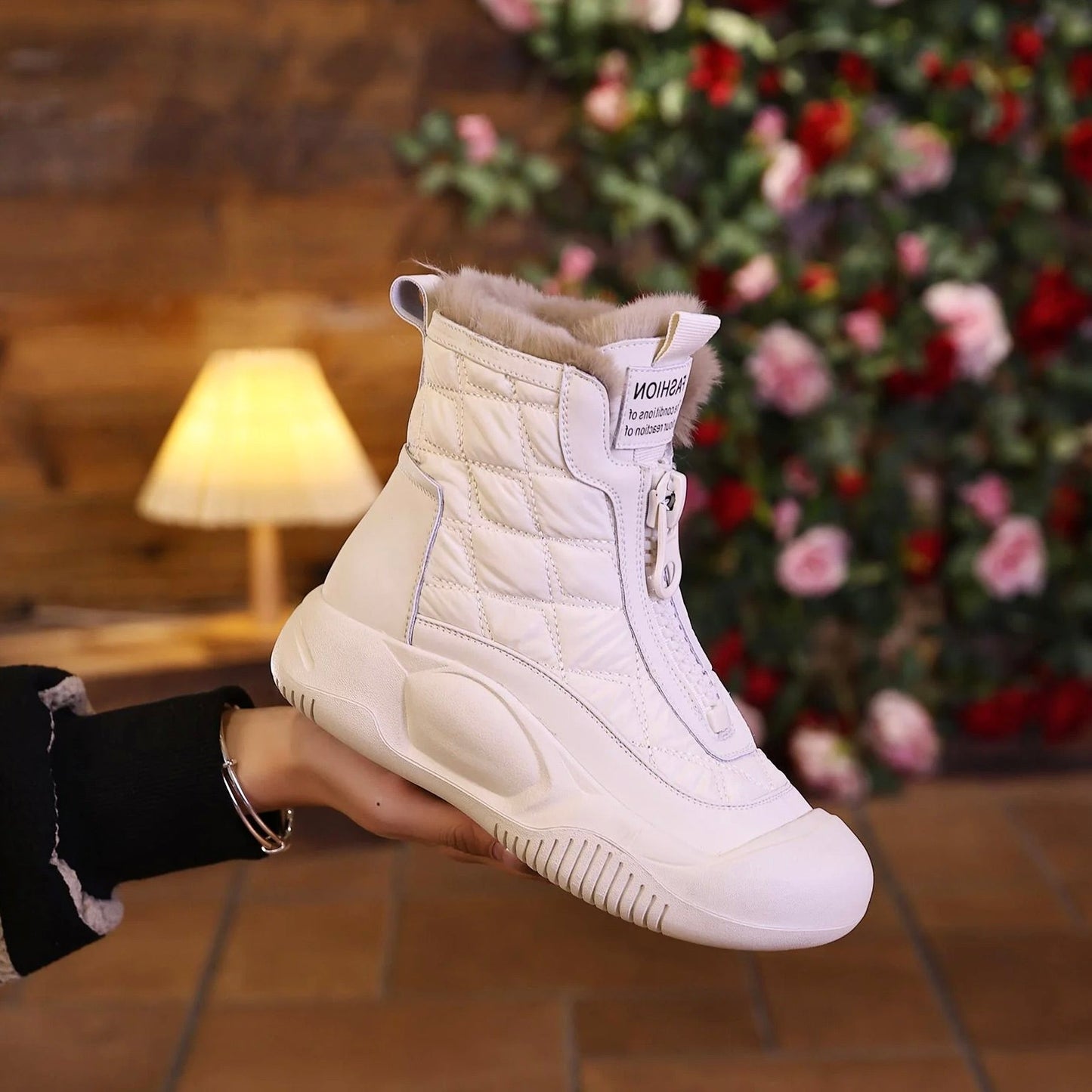 Nuvra - Ergonomiska varma vinterstövlar